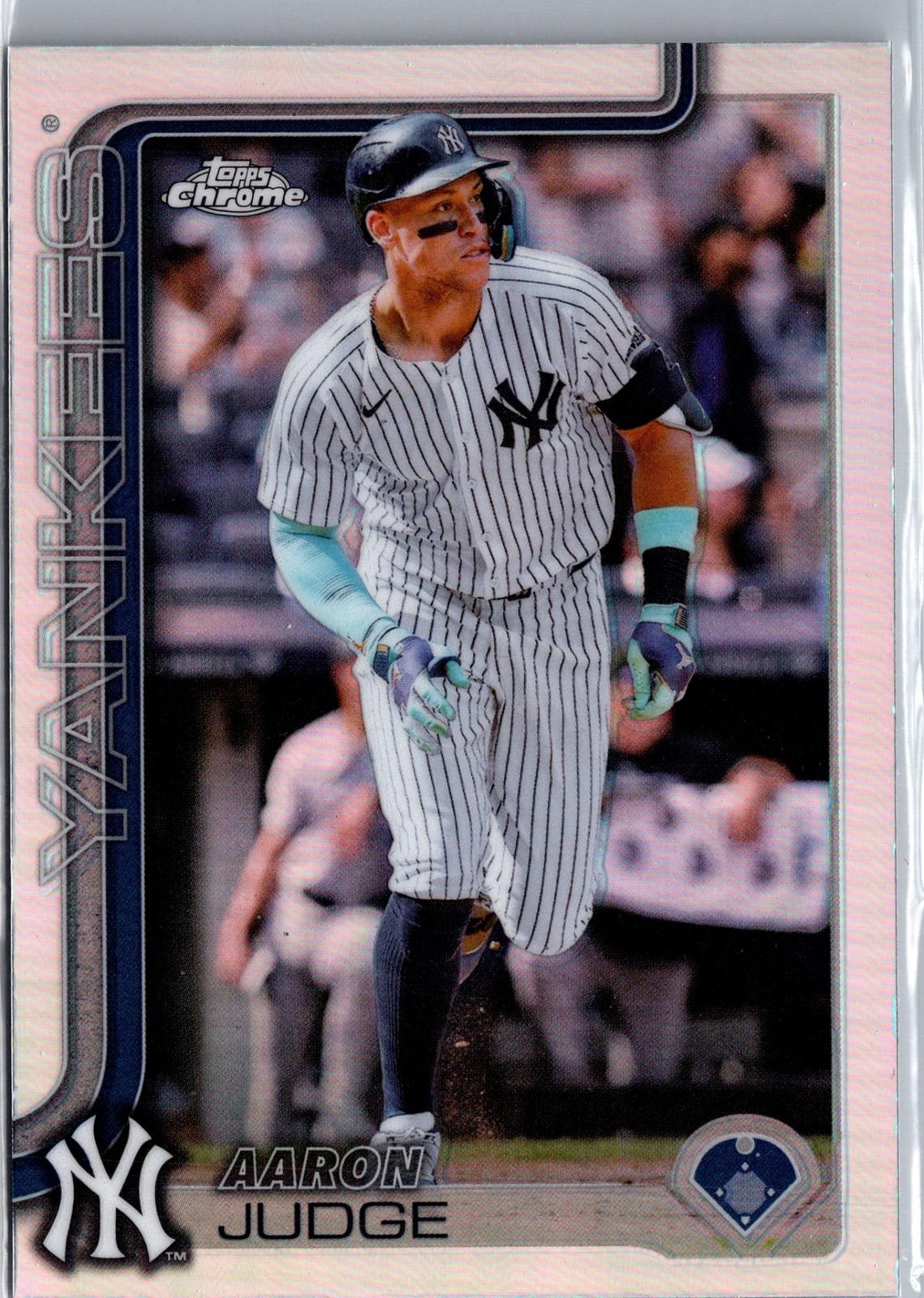 2025 Topps Chrome #99 Aaron Judge Refractor